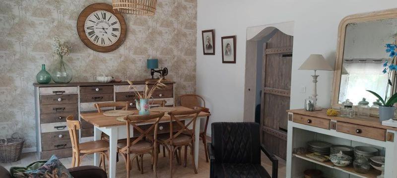 Le Cabanon De La Citelle Hébergement de vacances Rochefort-en-Valdaine